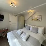 City Guesthouse